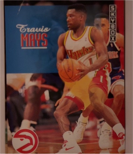 1992-93 SkyBox #376 Travis Mays — front