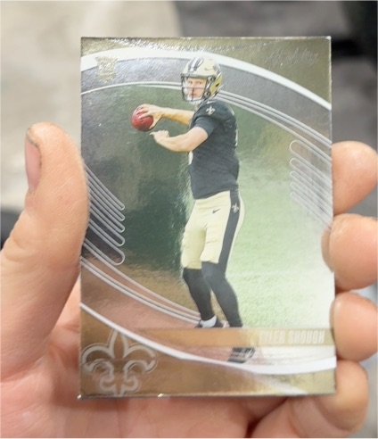 2025 Panini Absolute #194 Tyler Shough — front