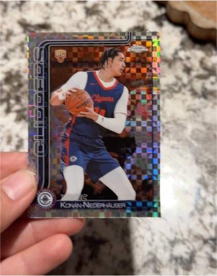 2025-26 Topps Chrome #280 Yanic Konan-Niederhauser — front