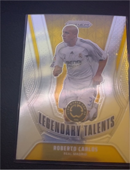 2025 Panini Prizm FIFA Club World Cup #19 Roberto Carlos Legendary Talents — front