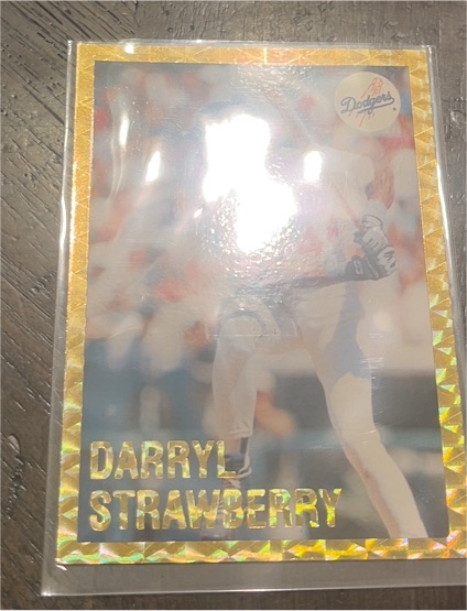 1995 Fleer Ultra #Darryl Strawberry Los Angeles Dodgers — front
