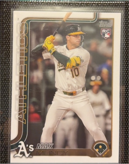 2025 Topps Update #US250 Max Muncy — front