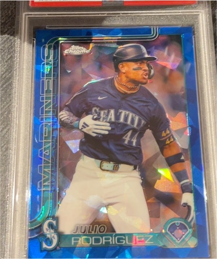 2025 Topps Chrome #261 Julio Rodríguez — front