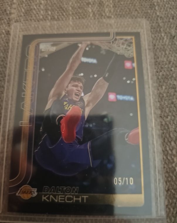 2025-26 Topps #153 Dalton Knecht — front