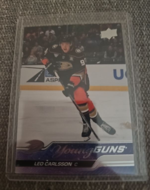 2023-24 Upper Deck Series 2 #468 Leo Carlsson — front