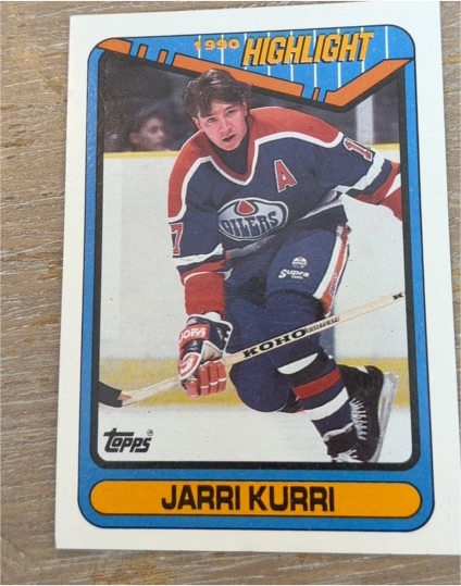 1990 Topps #5 Jari Kurri — front