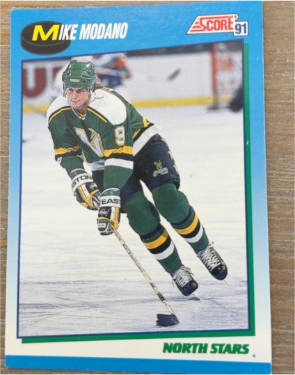 1991-92 Score Canadian #467 Mike Modano — front