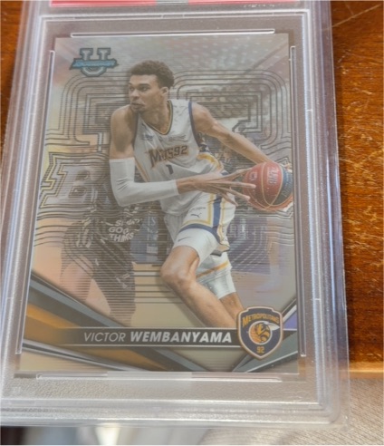 2022-23 Bowman University Best #51 Victor Wembanyama — front