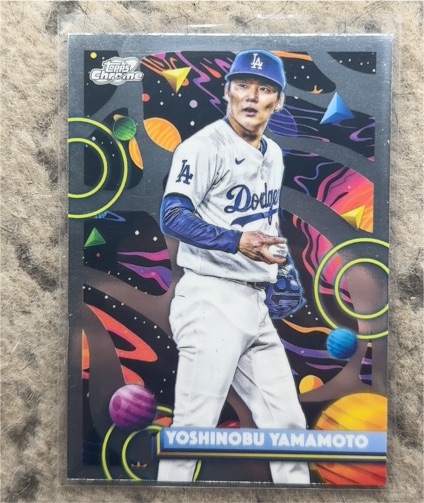 2025 Topps Chrome Cosmic #48 Yoshinobu Yamamoto — front