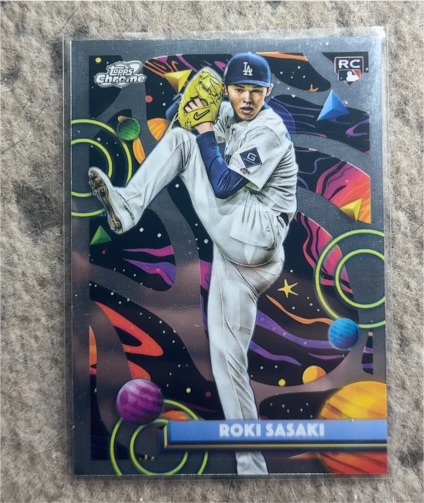 2025 Topps Chrome Cosmic #68 Roki Sasaki — front