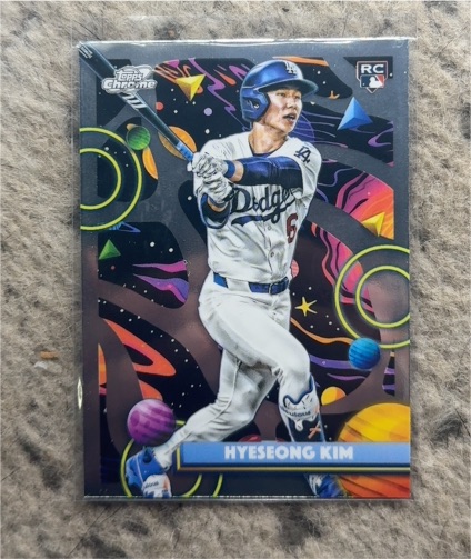 2025 Topps Cosmic Chrome #181 Hyeseong Kim — front