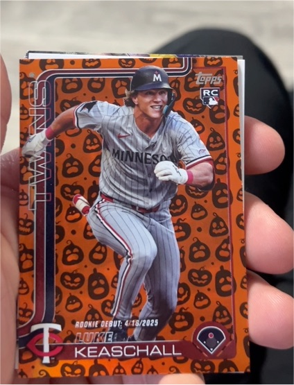 2025 Topps Update Series #US342 Luke Keaschall — front