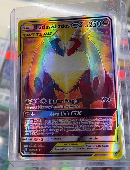 2019 Pokémon Team Up #170 Latias & Latios GX — front