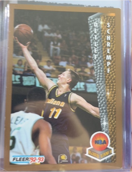 1992-93 Fleer #249 Detlef Schrempf — front