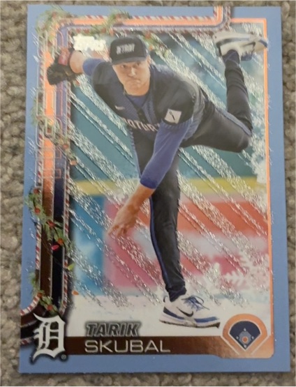 2025 Topps Holiday #H74 Tarik Skubal — front