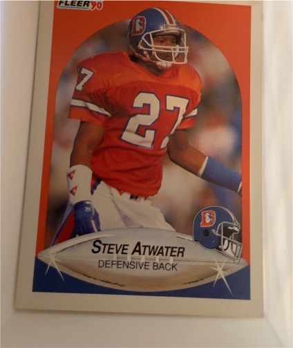 1990 Fleer #18 Steve Atwater — front