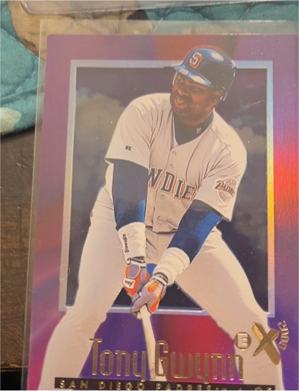 1997 SkyBox E-X2000 #93 Tony Gwynn — front