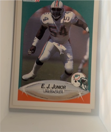 1990 Fleer #242 E.J. Junior Miami Dolphins — front