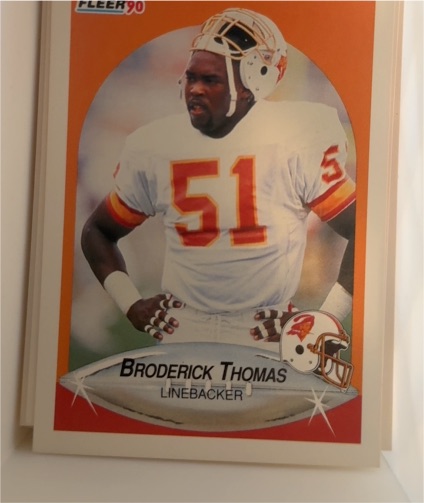 1990 Fleer #357 Broderick Thomas — front