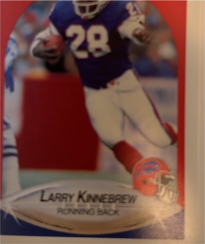 1990 Fleer #28 Larry Kinnebrew — front