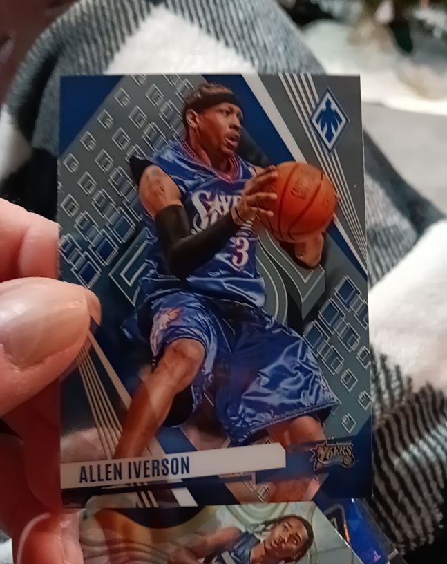 2023-24 Panini Phoenix #8 Allen Iverson — front