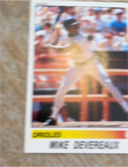 1990 Topps #436 Mike Devereaux — front