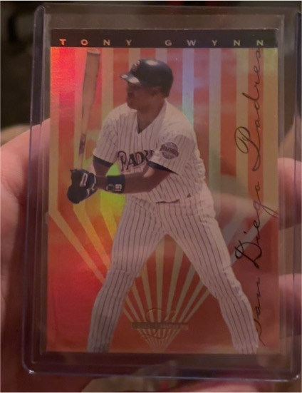 1995 Leaf Limited #20 Tony Gwynn — front