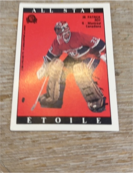 1989-90 O-Pee-Chee Sticker #24 Patrick Roy — front