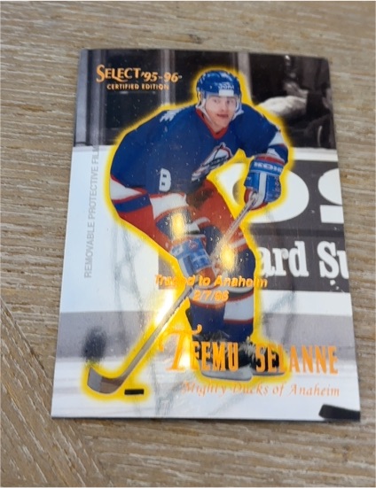 1995-96 Select Certified #76 Teemu Selanne — front