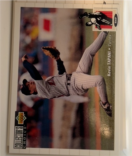 1994 Upper Deck Collector's Choice #272 Kevin Tapani — front