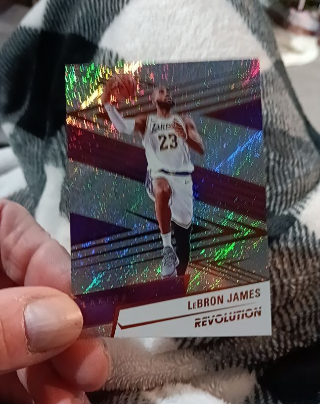 2024-25 Panini Revolution #31 LeBron James — front
