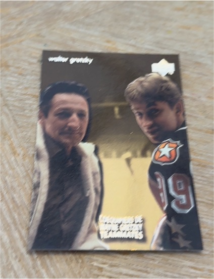 1998 Upper Deck McDonald's #T1 Walter Gretzky — front