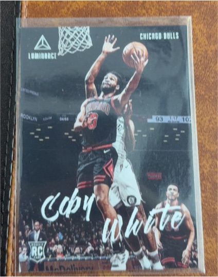 2019-20 Panini Chronicles Luminance #145 Coby White — front