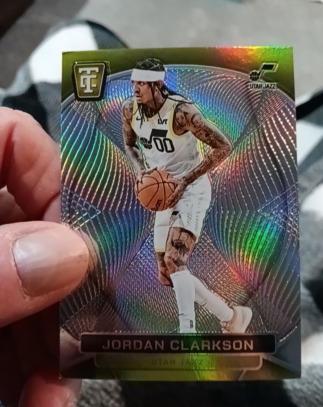 2024-25 Panini Totally Certified Jordan Clarkson — front