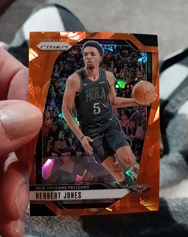 2024-25 Panini Prizm #123 Herbert Jones — front