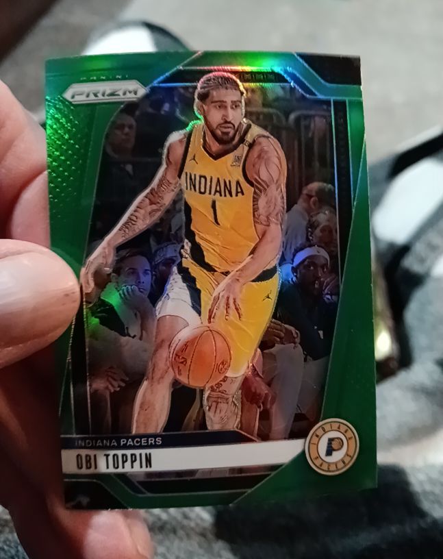 2024-25 Panini Prizm #11 Obi Toppin — front