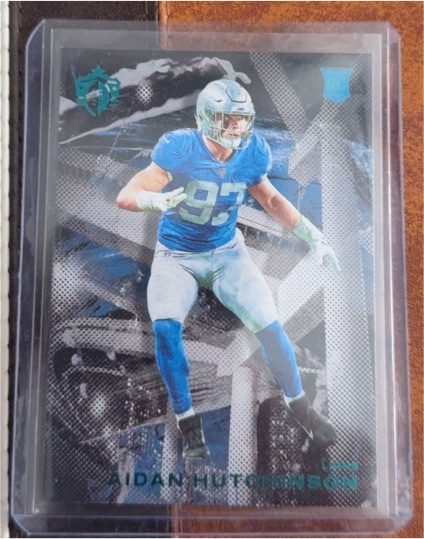 2022 Panini Chronicles #GK-10 Aidan Hutchinson Gridiron Kings — front