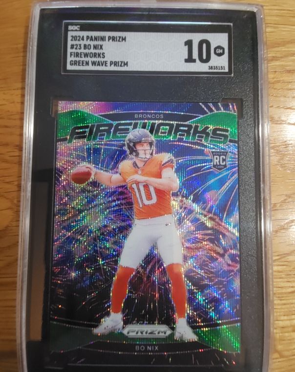2024 Panini Prizm #23 Bo Nix Fireworks Green Wave Prizm — front