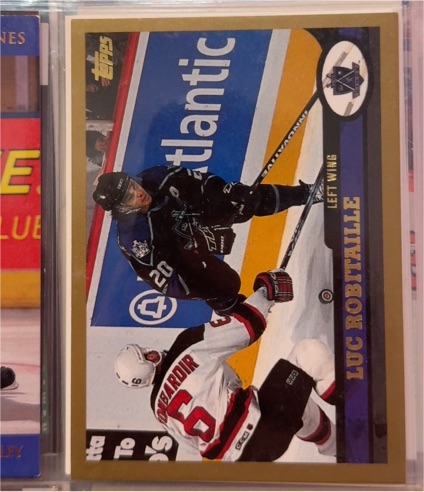 1999-00 Topps #53 Luc Robitaille — front