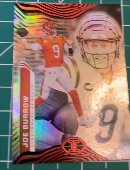 2022 Panini Illusions #17 Joe Burrow — front