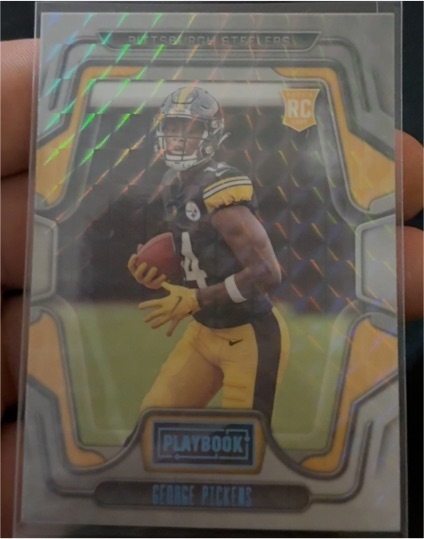 2022 Panini Playbook #123 George Pickens — front