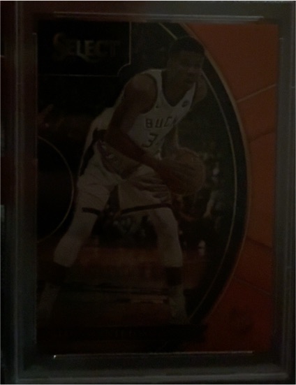2020-21 Panini Select #33 Giannis Antetokounmpo — front
