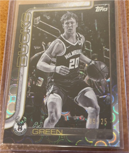 2025-26 Topps #57 AJ Green — front
