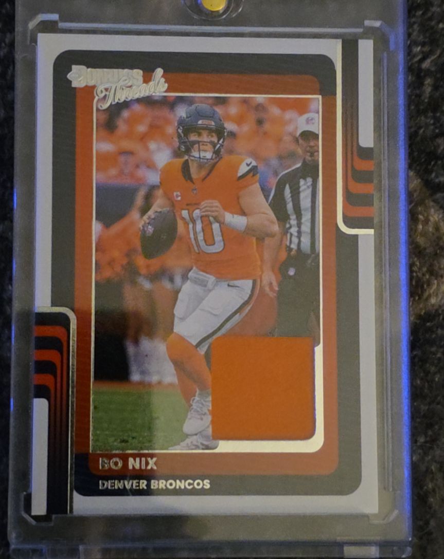 2025 Panini Donruss Threads #DTH-BNX Bo Nix — front