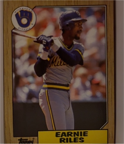 1987 Topps #523 Earnie Riles Milwaukee Brewers — front