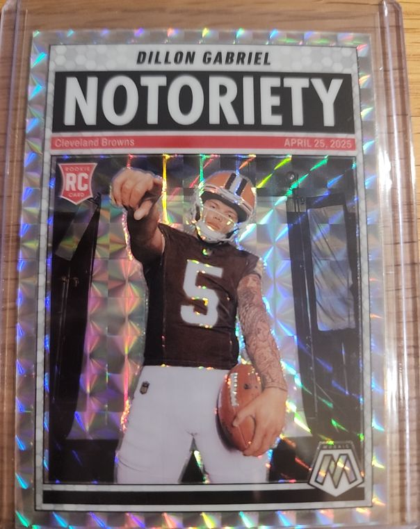 2025 Panini Mosaic #19 Dillon Gabriel Notoriety — front