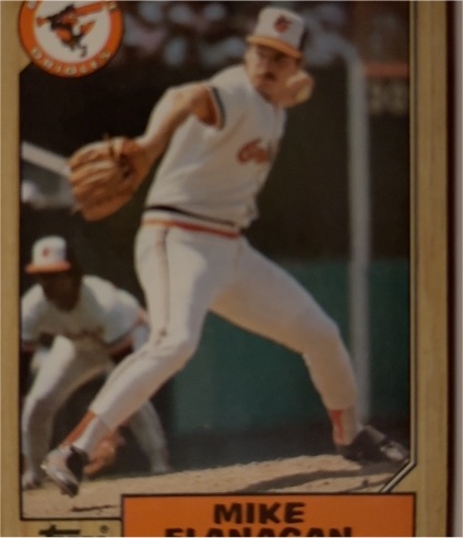 1987 Topps #748 Mike Flanagan — front