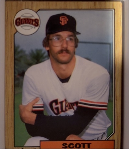 1987 Topps #685 Scott San Francisco Giants — front