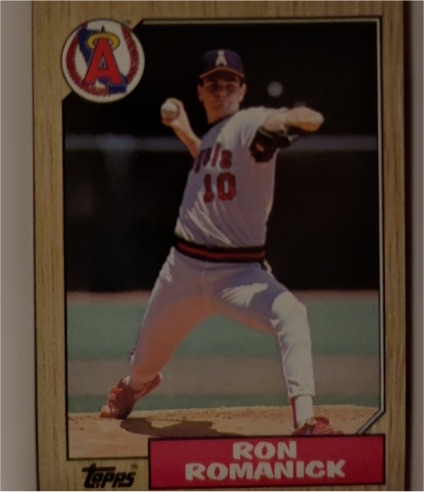 1987 Topps #136 Ron Romanick — front