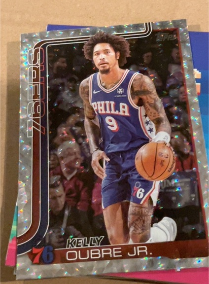 2025-26 Topps #27 Kelly Oubre Jr. — front